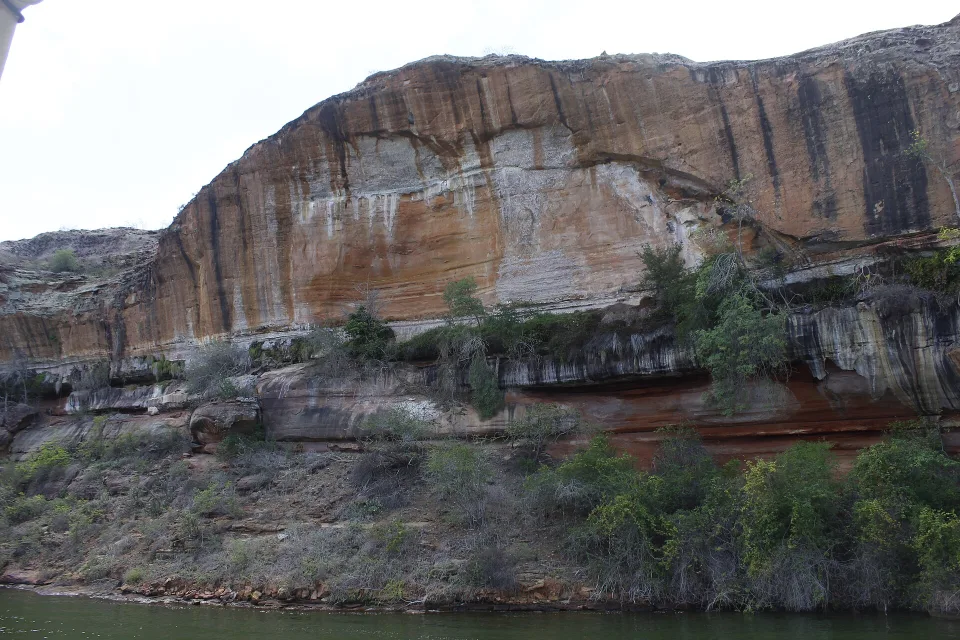 Xingó Canyon boat landscape