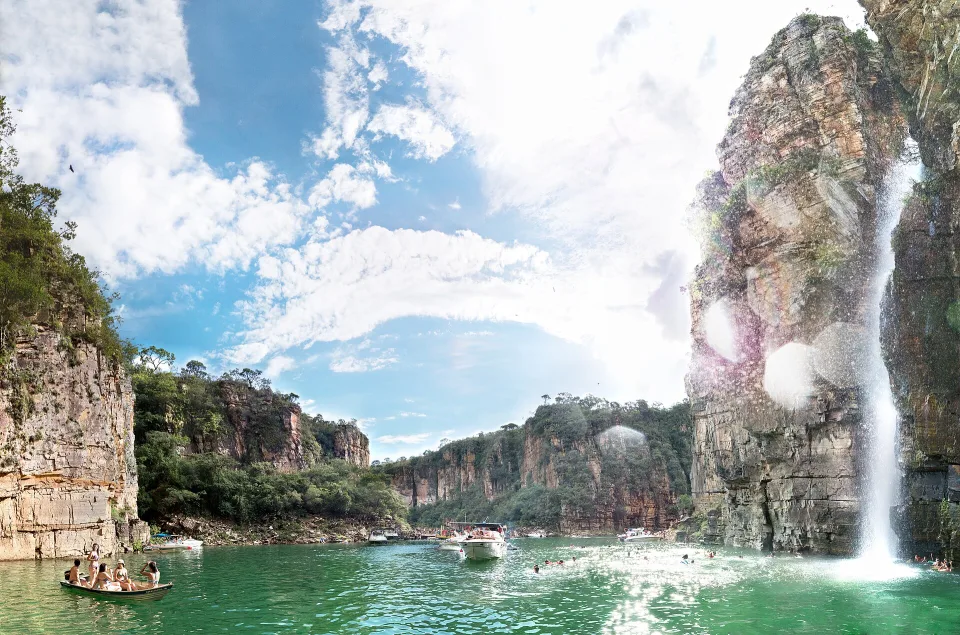 Canyon on Lago de Furnas