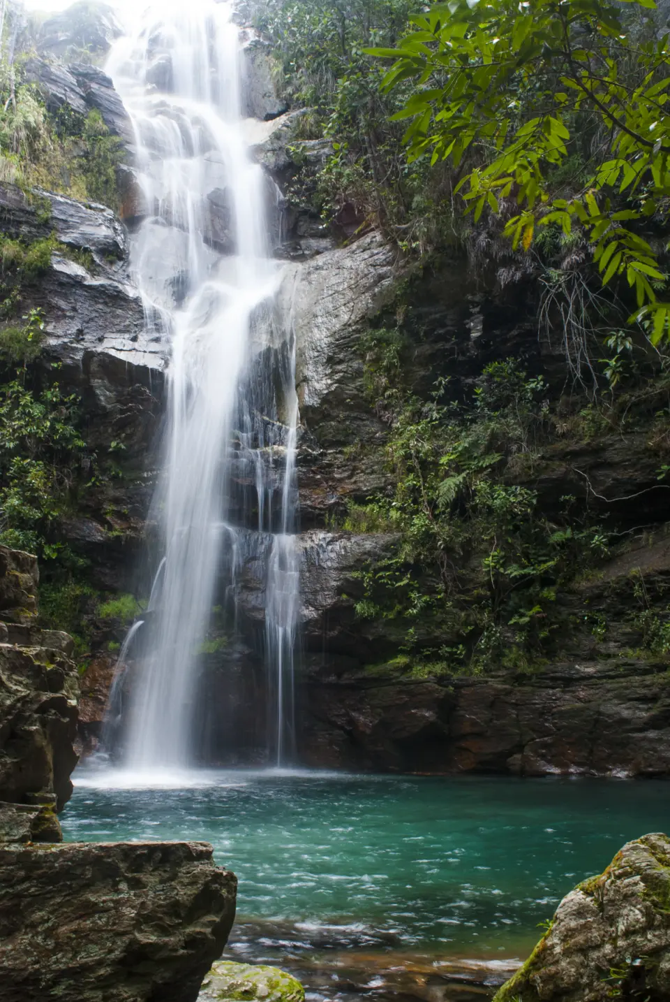 Cascada Santa Bárbara en territorio Kalunga cerca de Cavalcante, Goiás