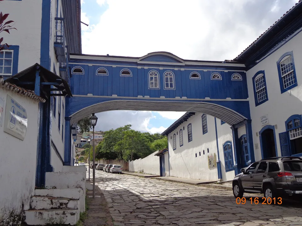Rua da Glória and Passadiço