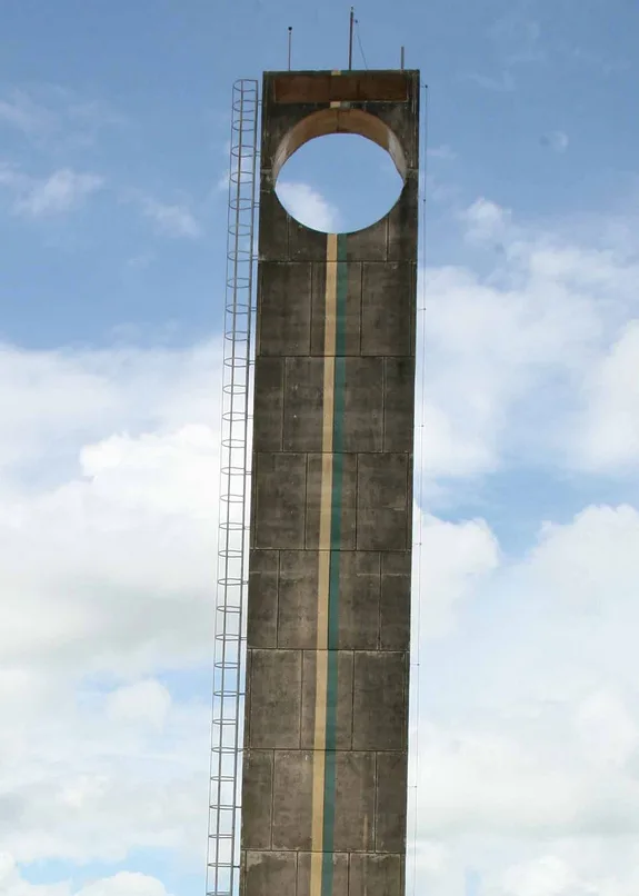 Marco Zero monument