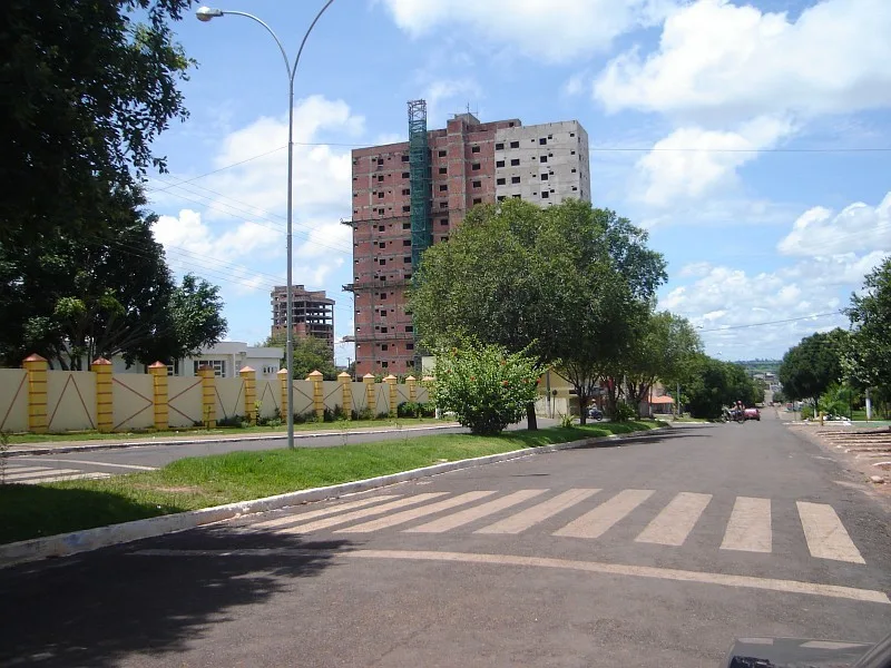 Street in Cacoal, Rondônia, gateway for authorised Paiter Suruí community tourism