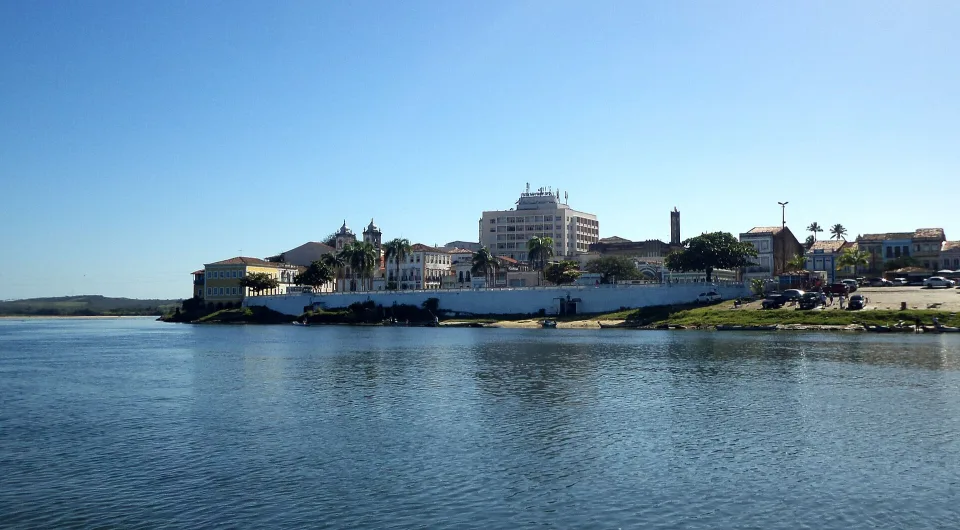 Penedo waterfront seen from the São Francisco