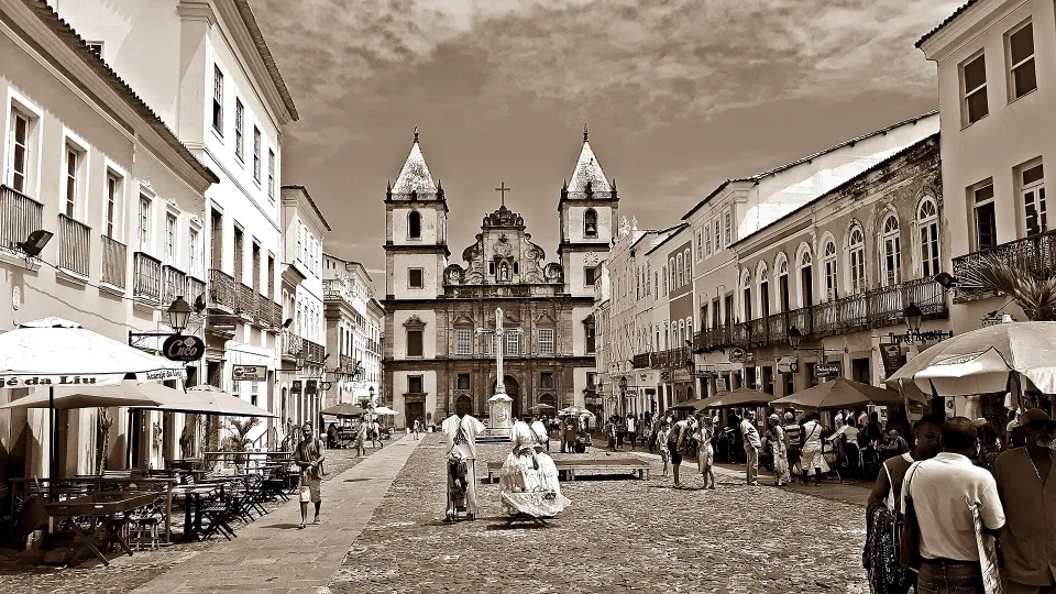 Bunte Kolonialhäuser im Pelourinho von Salvador da Bahia
