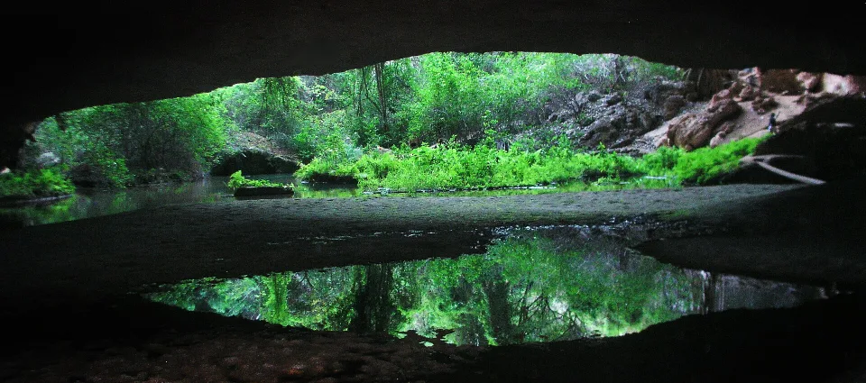 Gruta do Catão in São Desidério