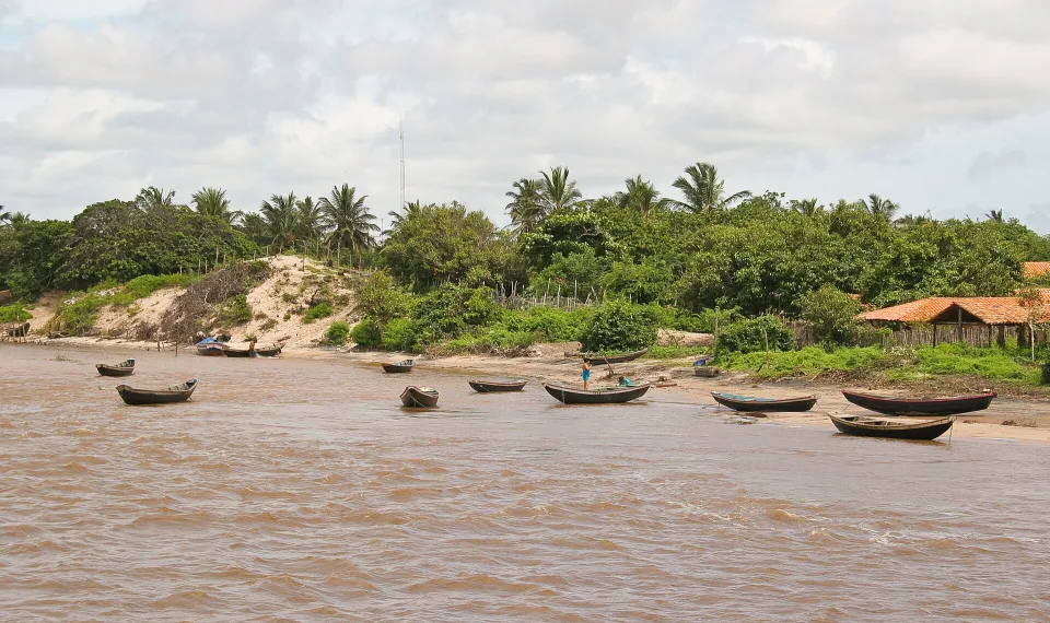 Canales y paisaje costero del Delta do Parnaíba