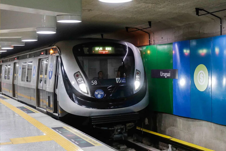 Entrance to Cidade Nova station on the MetrôRio network in Rio de Janeiro